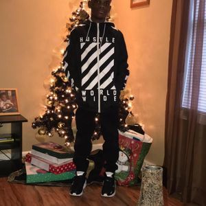 Meet your Posher, Vincent